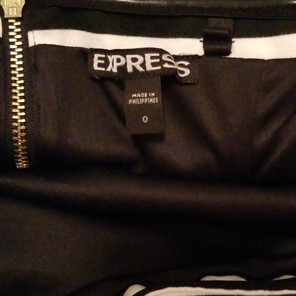 Express Dress - Picture 2 of 3